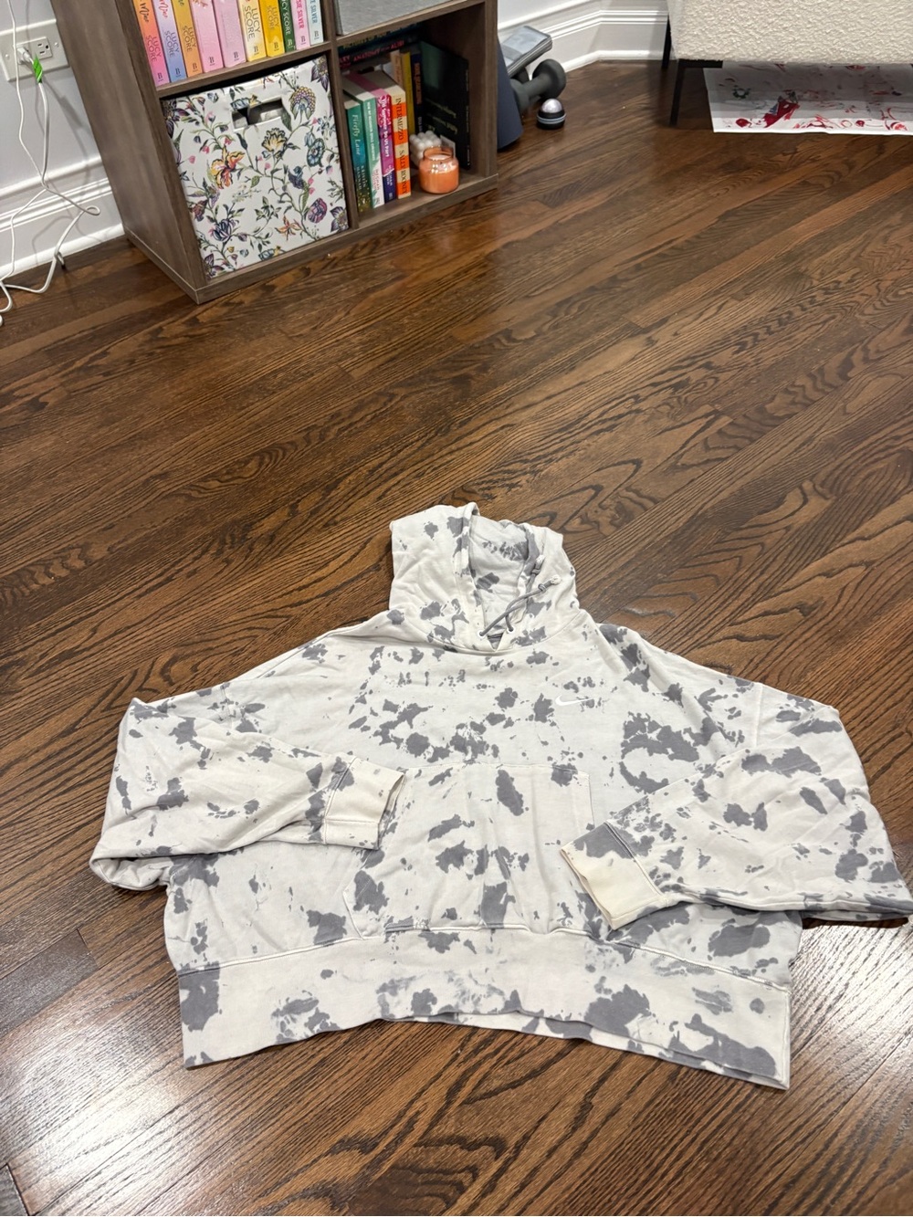Nike Cream and Gray Tie-Dye Pullover Hoodie